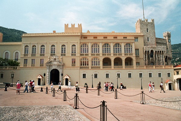 img00076.jpg