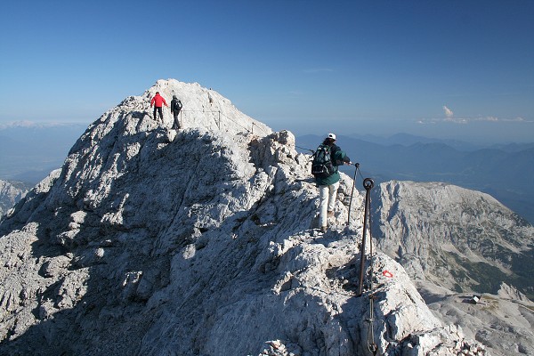 img00077.jpg