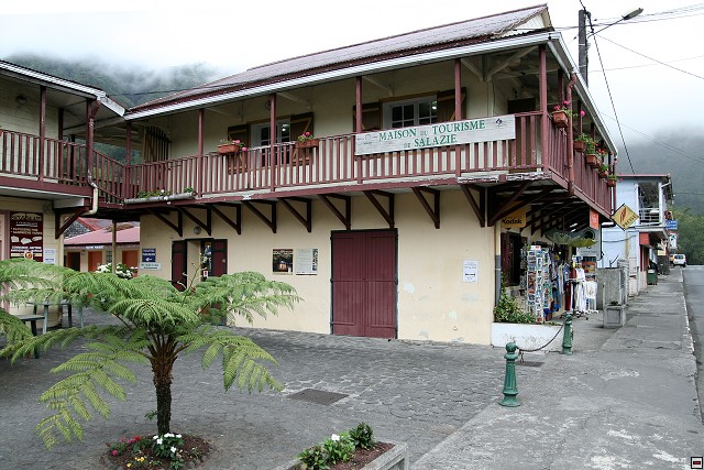 img00003.jpg