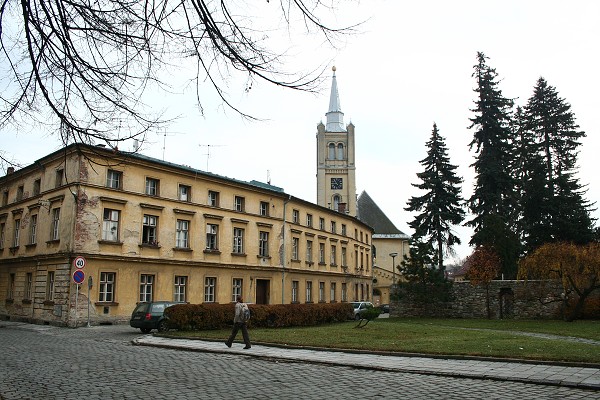 img00017.jpg